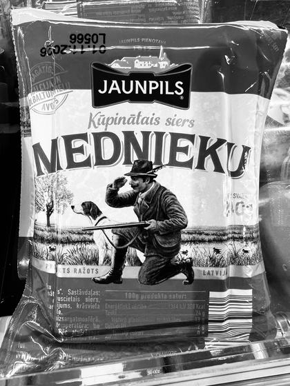 MEDNIEKU — the hunters